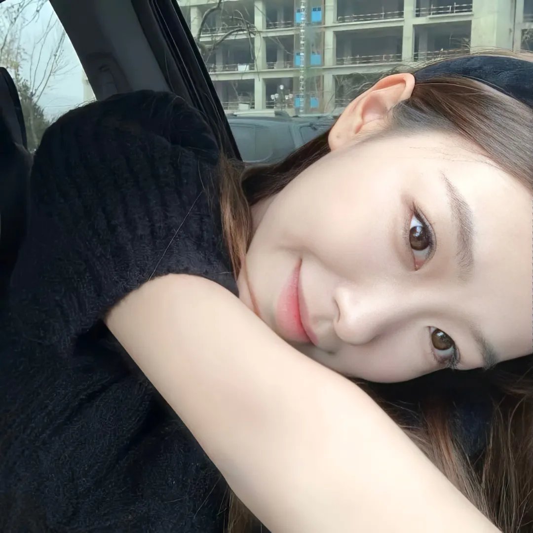 穿书后我和未婚妻互听心声对演